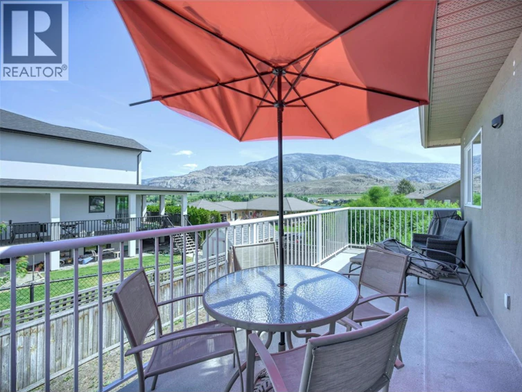 6950 Cabernet Place, Oliver, BC, V0H 1T4 - 12