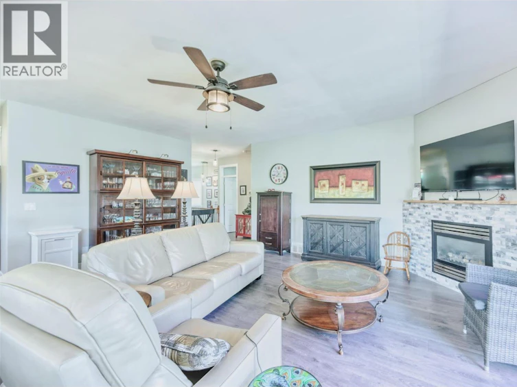 6950 Cabernet Place, Oliver, BC, V0H 1T4 - 9