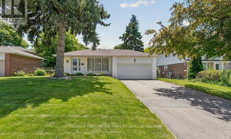 27 Elfindale Crescent