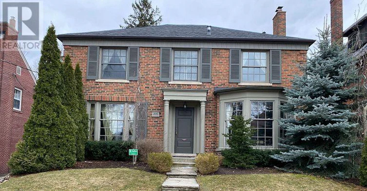 205 Cortleigh Boulevard, Toronto, ON, M5N 1P6