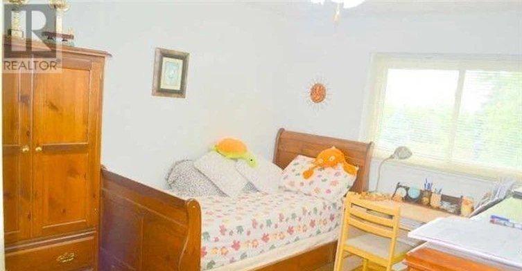 3538 Bannerhill Avenue, Mississauga, ON, L4X 1V1 - 3