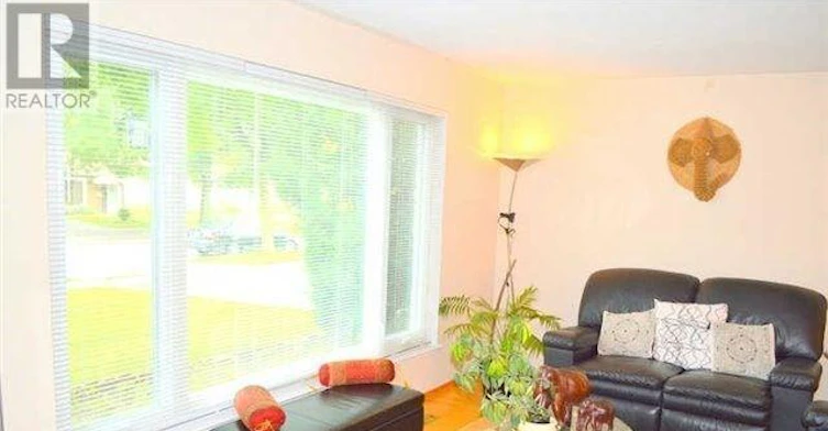 3538 Bannerhill Avenue, Mississauga, ON, L4X 1V1 - 9
