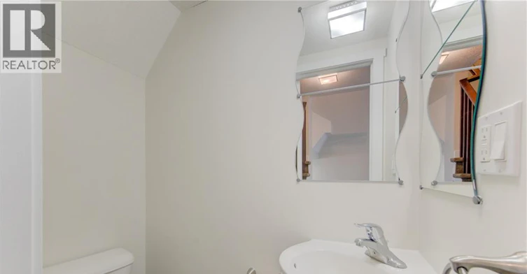 2-487 East Avenue, Kitchener, ON, N2H 0A8 - 13
