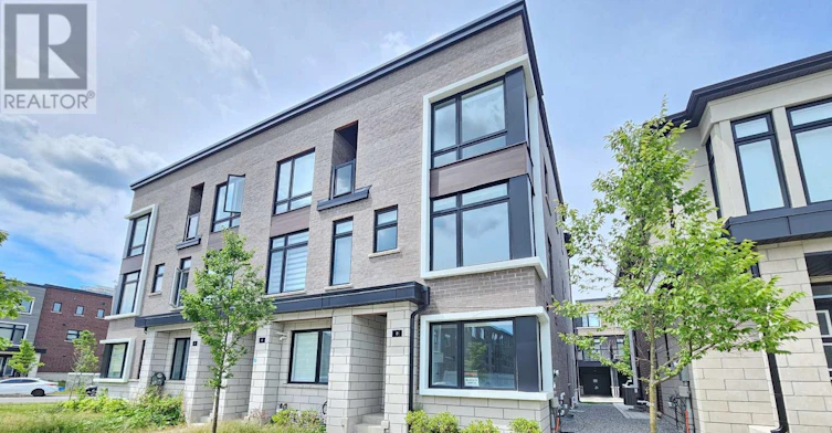 8 Liam Foudy Court, Toronto, ON, M1P 0G3 - 2