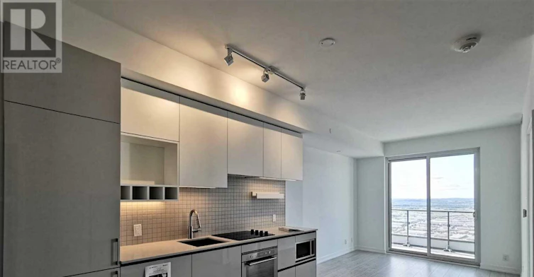 5601-950 Portage Parkway, Vaughan, ON, L4K 0J7 - 3