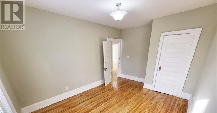 FRONT-406 Algonquin Avenue, North Bay, ON, P1B 4W5 - 18