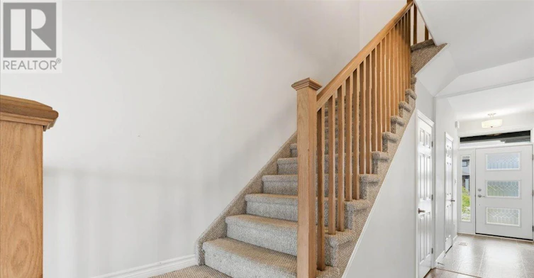 16 Ledgerock Court, Quinte West, ON, K8R 0A1 - 4