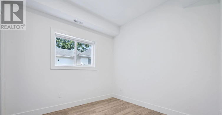 8 Orchard Crescent, Guelph, ON, N1E 1W9 - 6