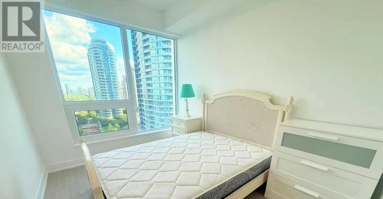 36 Olive Avenue, Toronto, ON, M2N 0M4 - 10