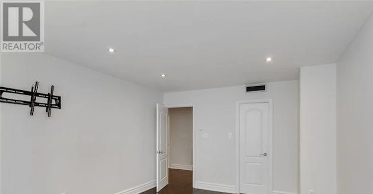 PH1605-71 Charles Street E, Toronto, ON, M4Y 2T3 - 19