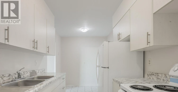 308-1385 Midland Avenue, Toronto, ON, M1P 3B8 - 15