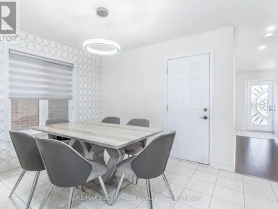32 Hedges Crescent - 5