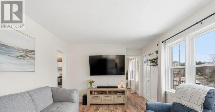 196 Queen Street W, Centre Wellington, ON, N1M 1S7 - 5