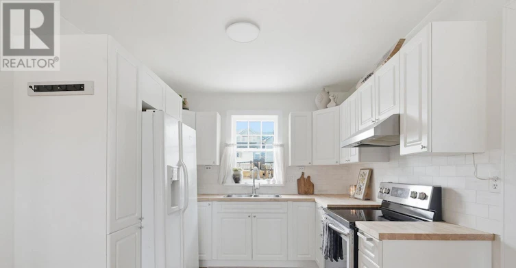 196 Queen Street W, Centre Wellington, ON, N1M 1S7 - 9