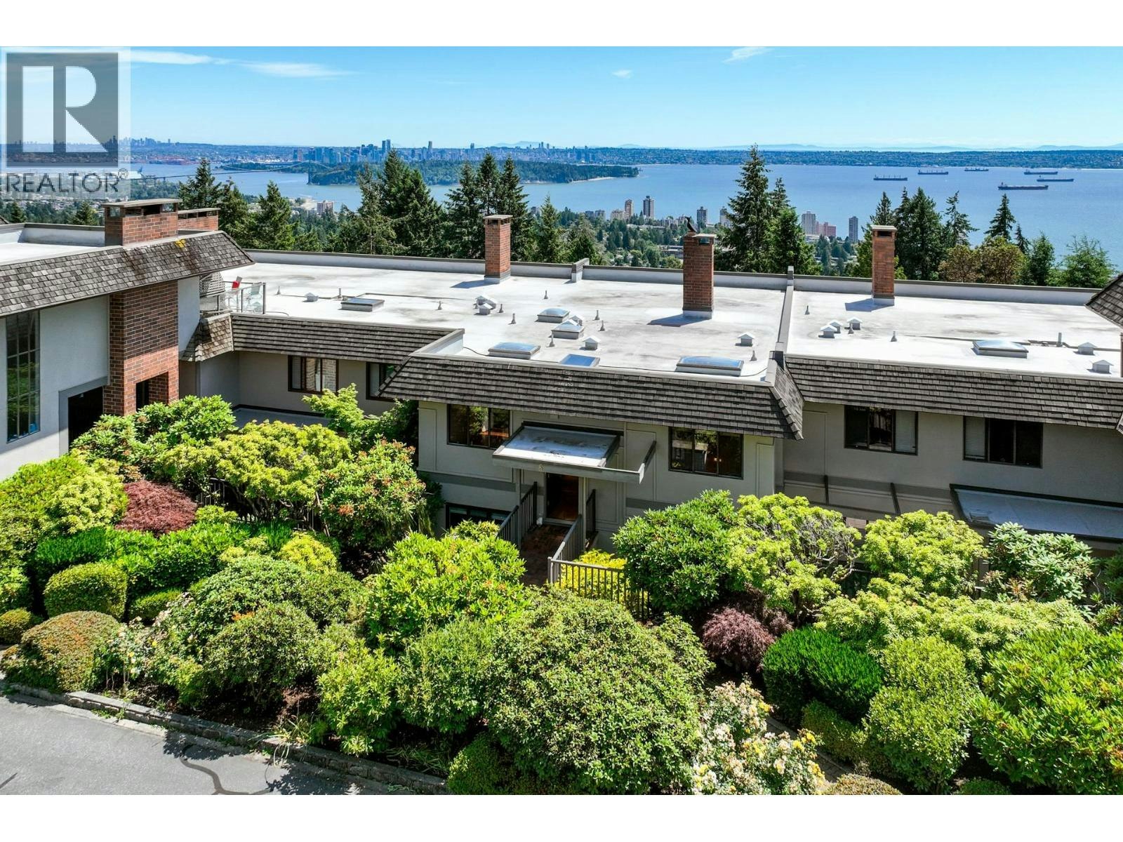 8-2206 Folkestone Way, West Vancouver, BC, V7S 2X7
