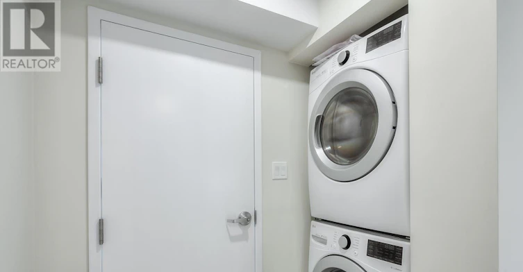 MAIN-36 Yore Road, Toronto, ON, M6M 1W5 - 13