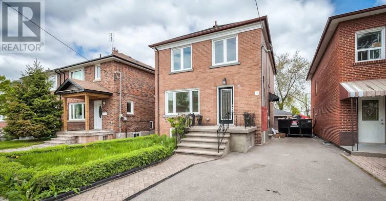 MAIN-36 Yore Road, Toronto, ON, M6M 1W5 - 15