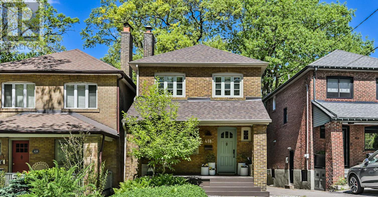 418 Glenlake Avenue, Toronto, ON, M6P 1G7