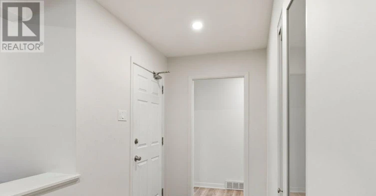 1-2187 Plesser Street, Ottawa, ON, K1G 2X2 - 5