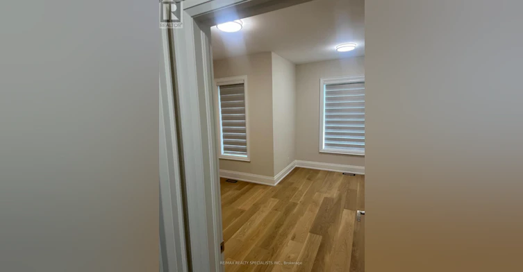 1088 Casson Avenue, Mississauga, ON, L5E 1H6 - 6