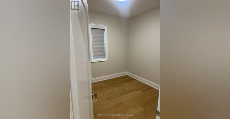 1088 Casson Avenue, Mississauga, ON, L5E 1H6 - 8