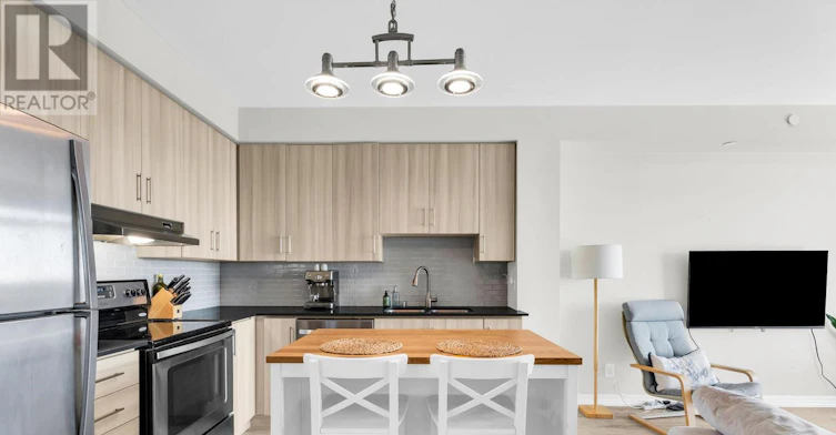 705-3563 Lake Shore Boulevard W, Toronto, ON, M8W 0A3 - 9