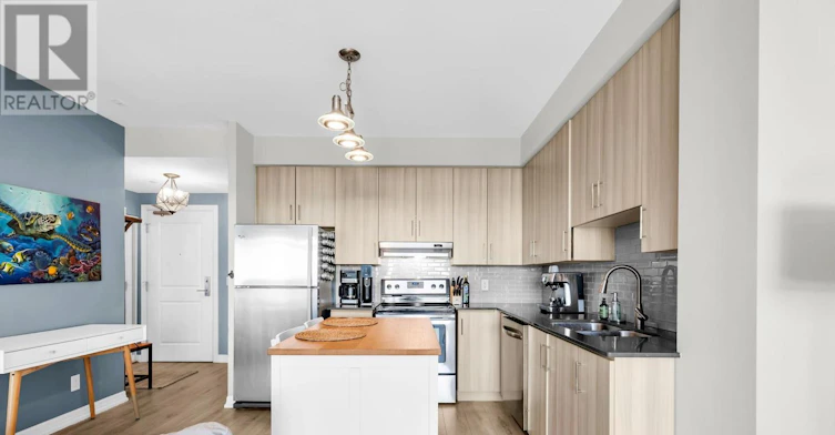 705-3563 Lake Shore Boulevard W, Toronto, ON, M8W 0A3 - 13