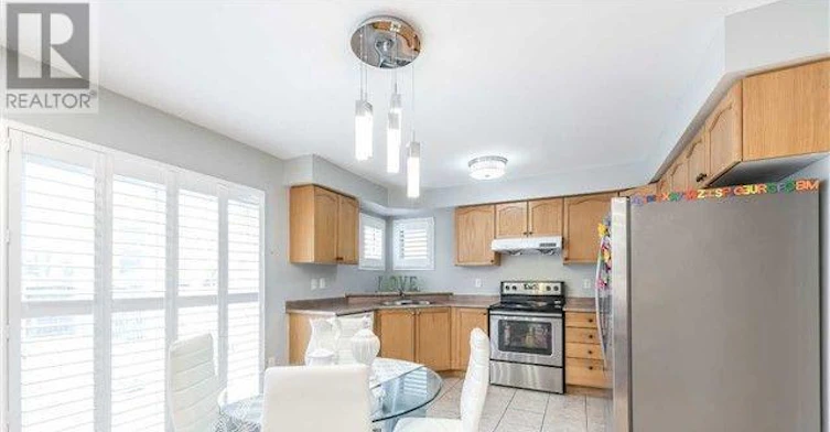 MAIN FL-529 Staines Road, Toronto, ON, M1X 2B4 - 9