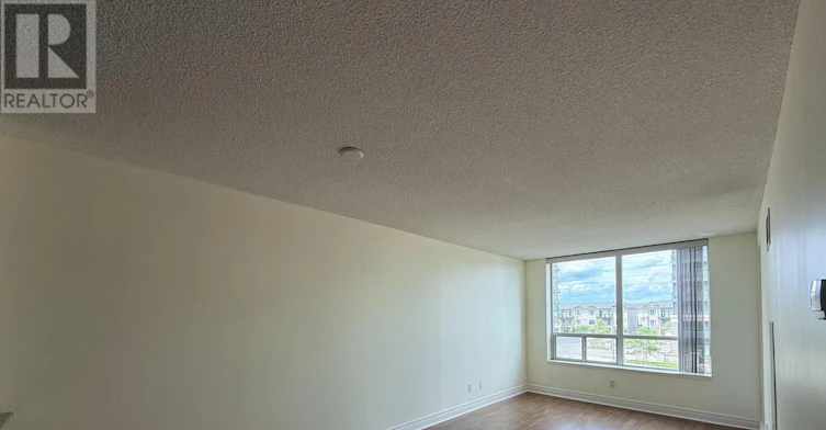 310-62 Suncrest Boulevard, Markham, ON, L3T 7Y6