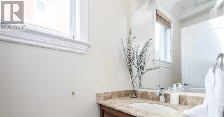 A-526 Hilson Avenue, Ottawa, ON, K1Z 6C8 - 8