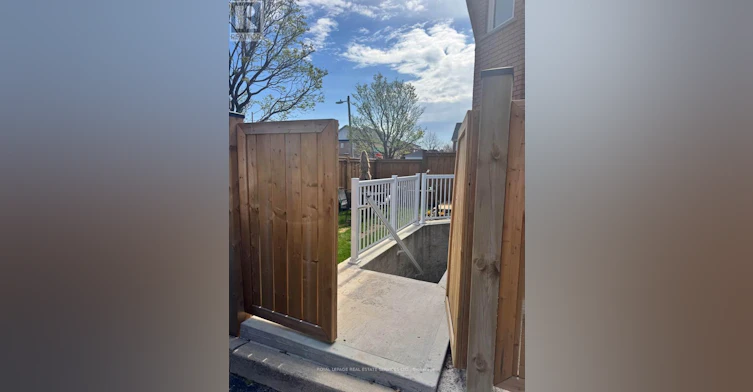 LOWER-171 River Glen Boulevard, Oakville, ON, L6H 5Y6