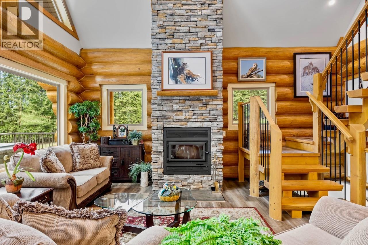 2589 Airstrip Road, Anglemont, BC, V0E 1M8