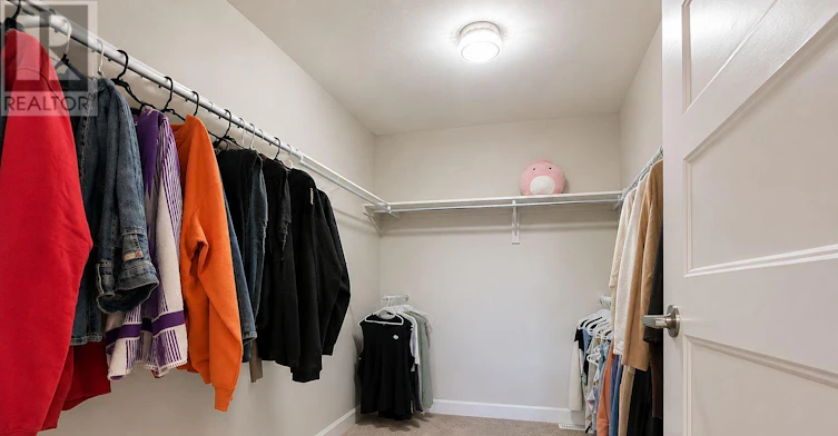 305 Moonlight Drive, Russell, ON, K4R 0L1 - 12