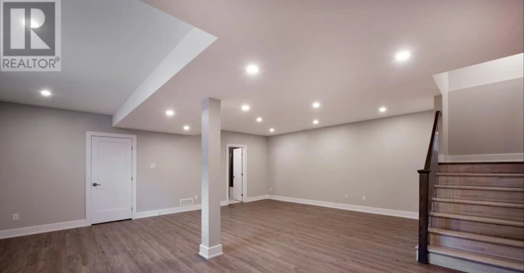 2928 Ahearn Avenue, Ottawa, ON, K2B 6Z9 - 17