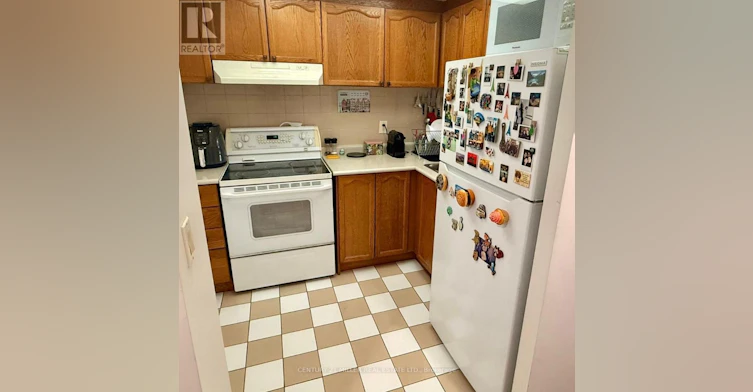 408-7 Bishop Avenue, Toronto, ON, M2M 4J4 - 12