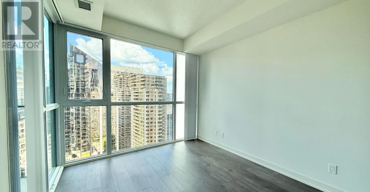 2218-4955 Yonge Street, Toronto, ON, M2N 0L8 - 3