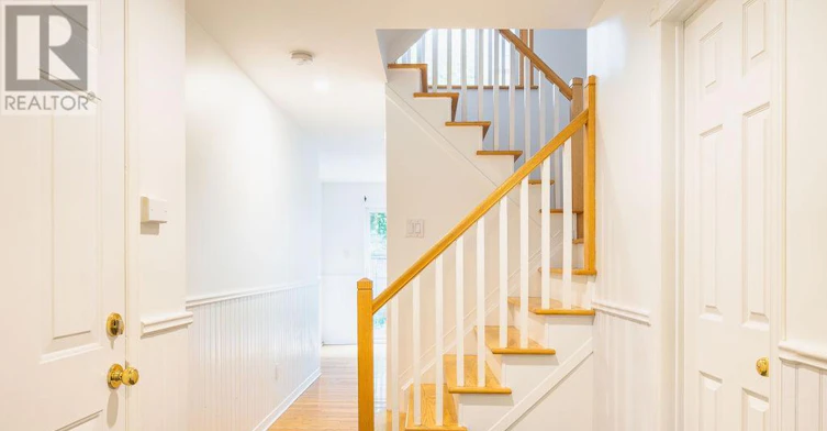 257 Mart Circle, Ottawa, ON, K1K 4S6 - 3