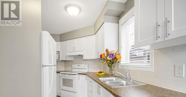 45 Waterbridge Drive, Ottawa, ON, K2G 6R5 - 18
