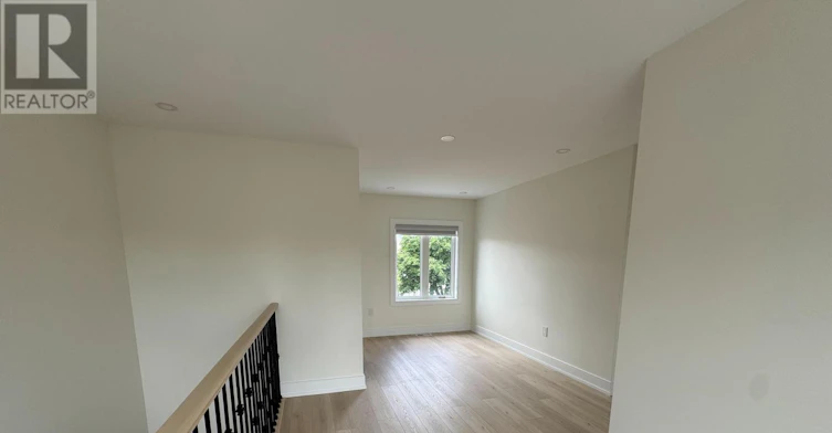 4-42 Bartley Drive, Toronto, ON, M4A 1B9 - 8