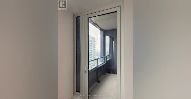 4607-395 Square One Drive, Mississauga, ON, L5B 0P6 - 16