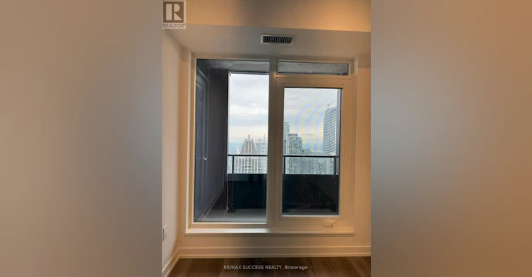4607-395 Square One Drive, Mississauga, ON, L5B 0P6 - 10