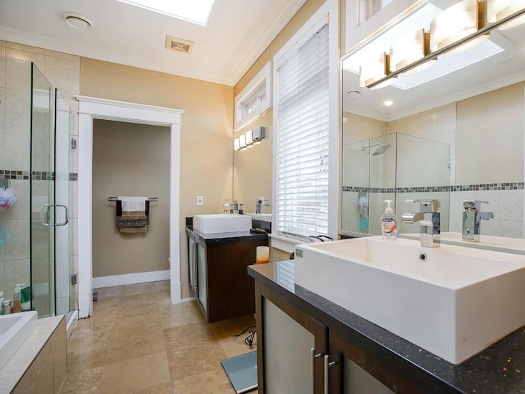 15075 70a Avenue, Surrey, BC, V3S 2E2 - 24
