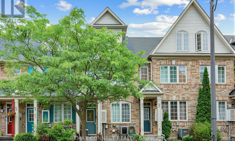 63 Coyote Crescent