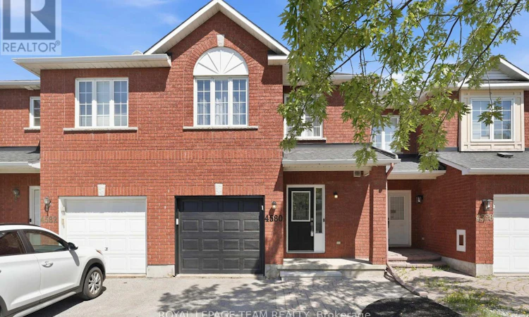 4580 Ogilvie Walk Crescent