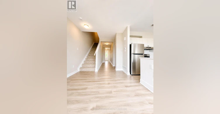 825 Andesite Terrace, Manotick, ON, K2J 7H4 - 4