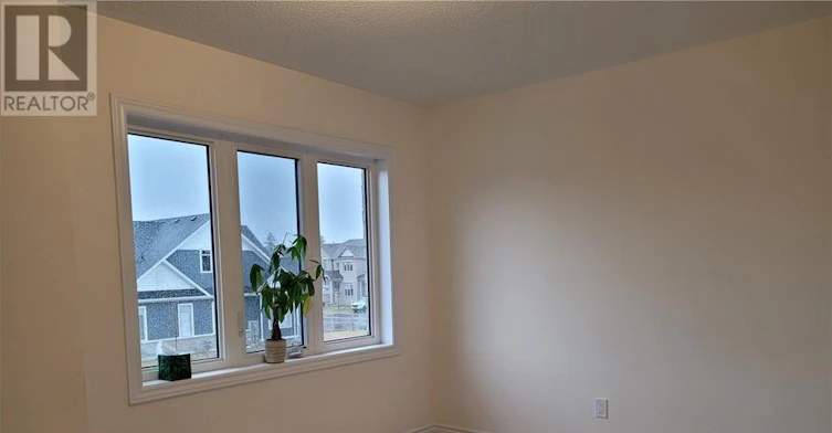 3 Bianca Crescent, Wasaga Beach, ON, L9Z 1P6 - 9