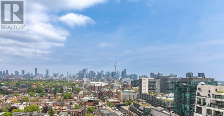 2005-20 Minowan Miikan Lane, Toronto, ON, M6J 0E5 - 2