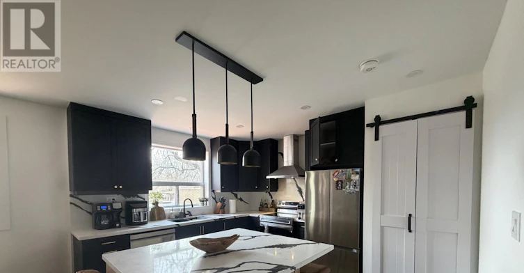 UPPER-1167 Woodbine Avenue, Toronto, ON, M4C 1C6 - 4