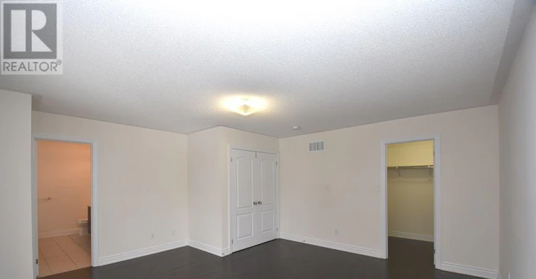 1019 Wilbur Pipher Circle, Newmarket, ON, L3X 0G4 - 12