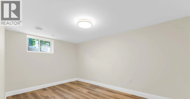 Lower-18 Princess Street, St. Catharines, ON, L2P 2R1 - 10